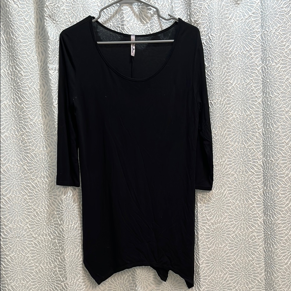 Women's Black 3/4 Sleeve Top
